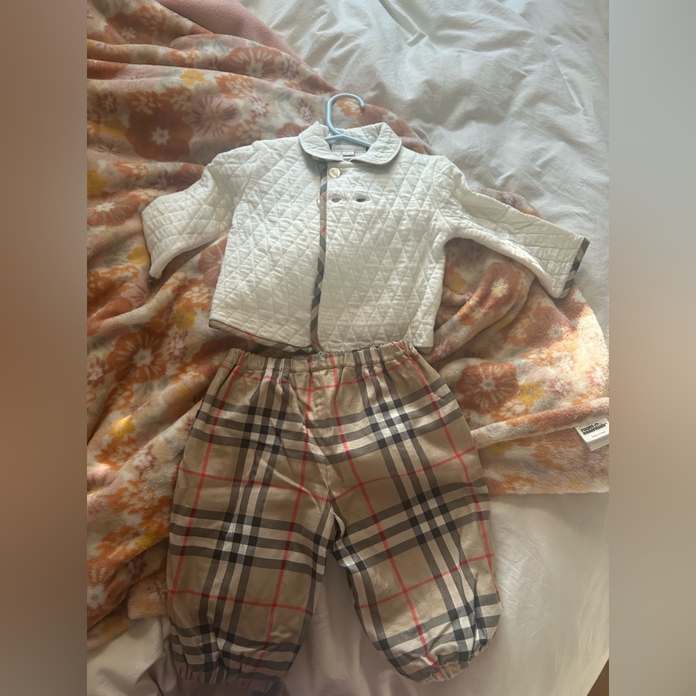 Burberry Baby Outfit